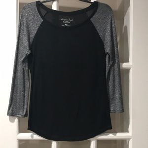 American Eagle Shirt Shimmer sleeves